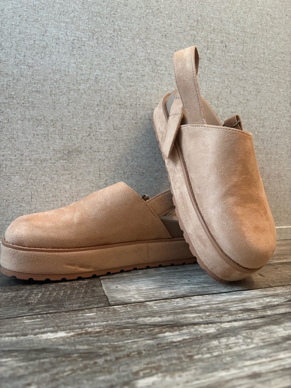 Sugar Slip-On Platform Clog — Light Tan Suede